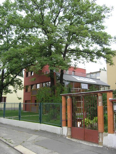 N�zkoenergetick� d�m s kolektory